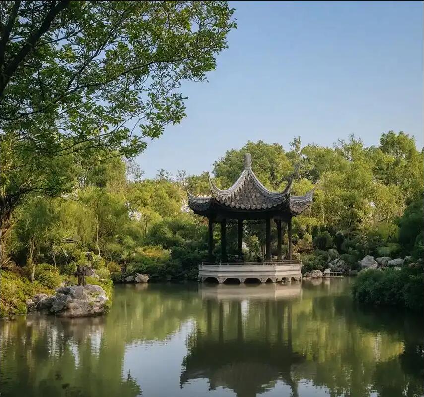 上海盼夏餐饮有限公司